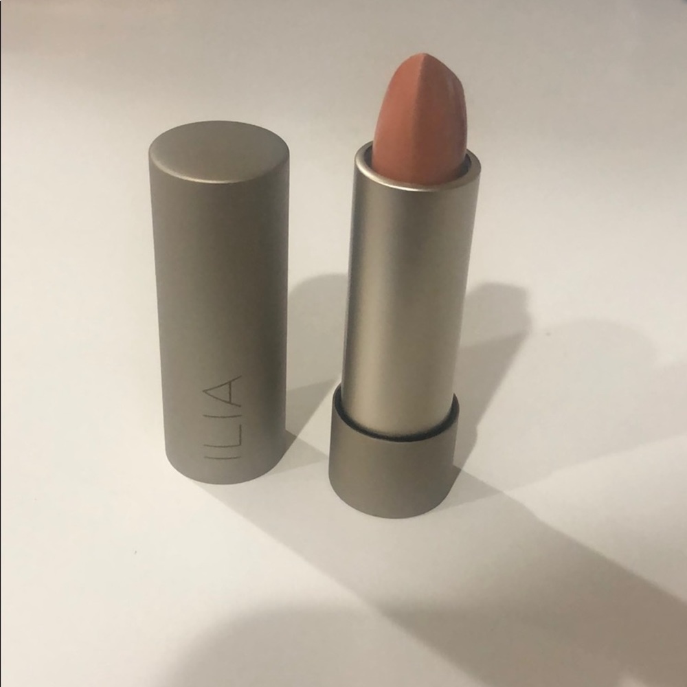 Ilia lipstick-humble me